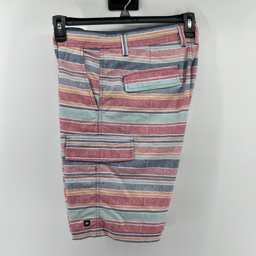 MICROS Shorts Men's 34 Multicolored Stripes Flat Front Lightweight Small Hole